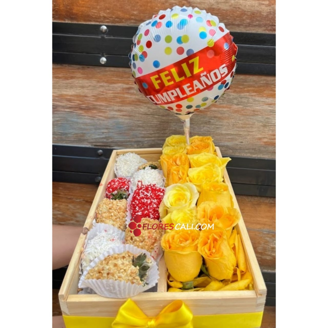 Fresas con chocolate y Flores en Cali