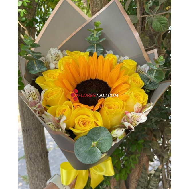 Bouquet girasol redondo flores amarillas cali