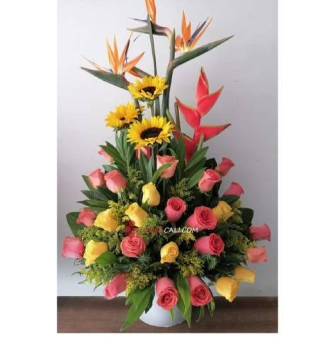 Arreglo floral alto para regalar