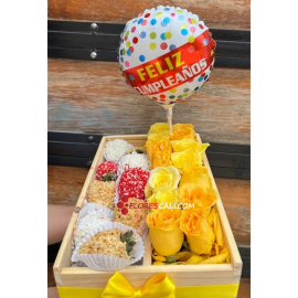 Fresas con chocolate y Flores en Cali