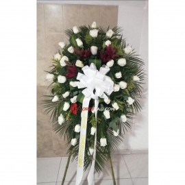 Corona fúnebre rosas y lirios en cali