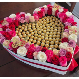 Corazon de rosas y ferrero mariposa flores cali