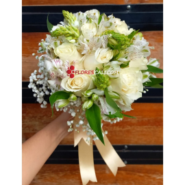 Bouquet de novia blanco en cali